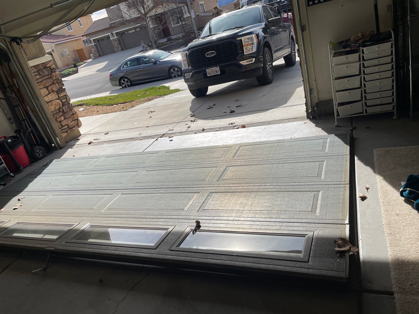 garage-door-off-track-fix-van-nuys