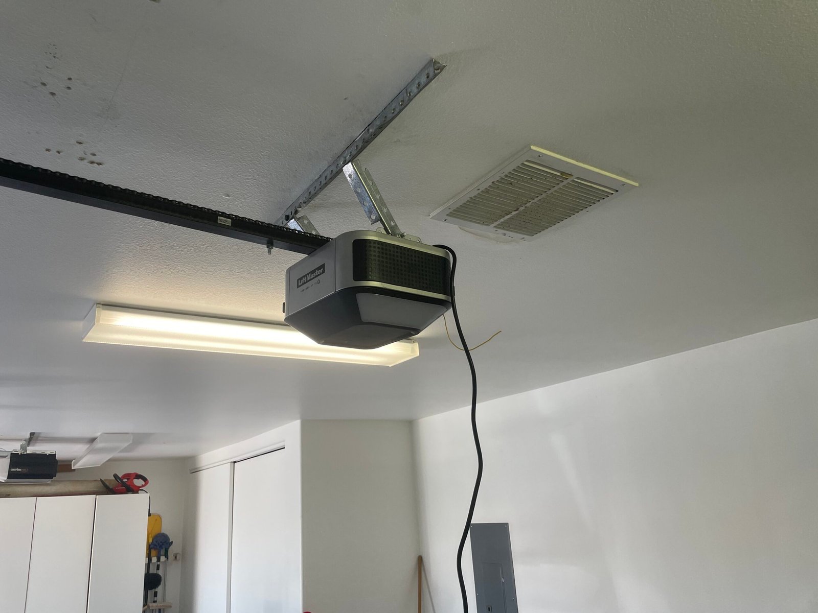 same-day-garage-door-opener-installation-los-angeles